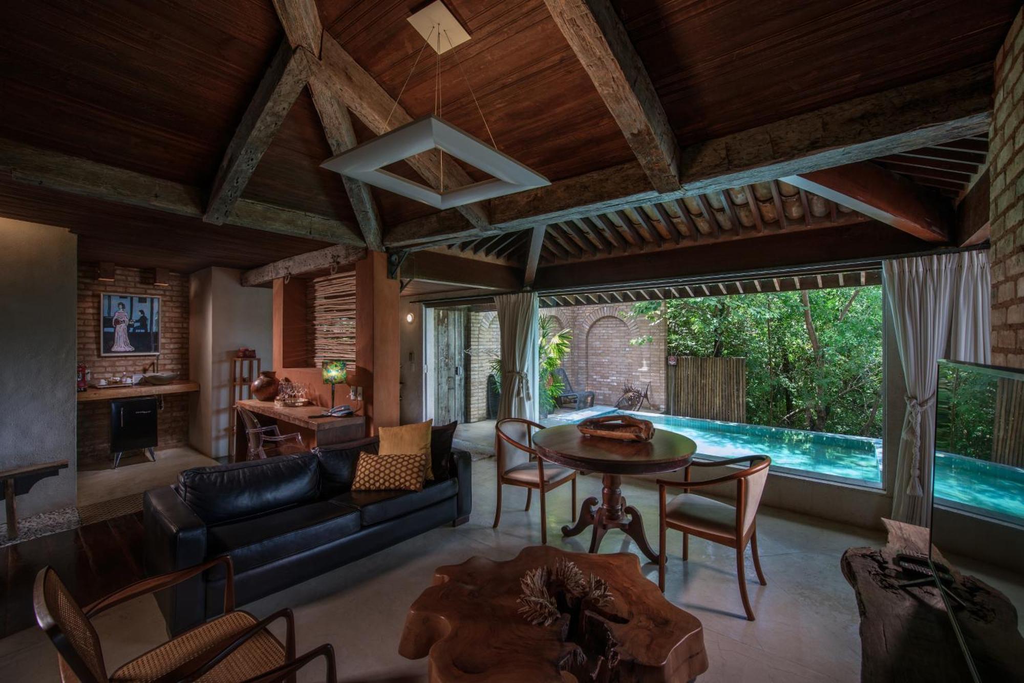 Hotel Canto Das Aguas - Roteiro De Charme 伦索伊斯 外观 照片