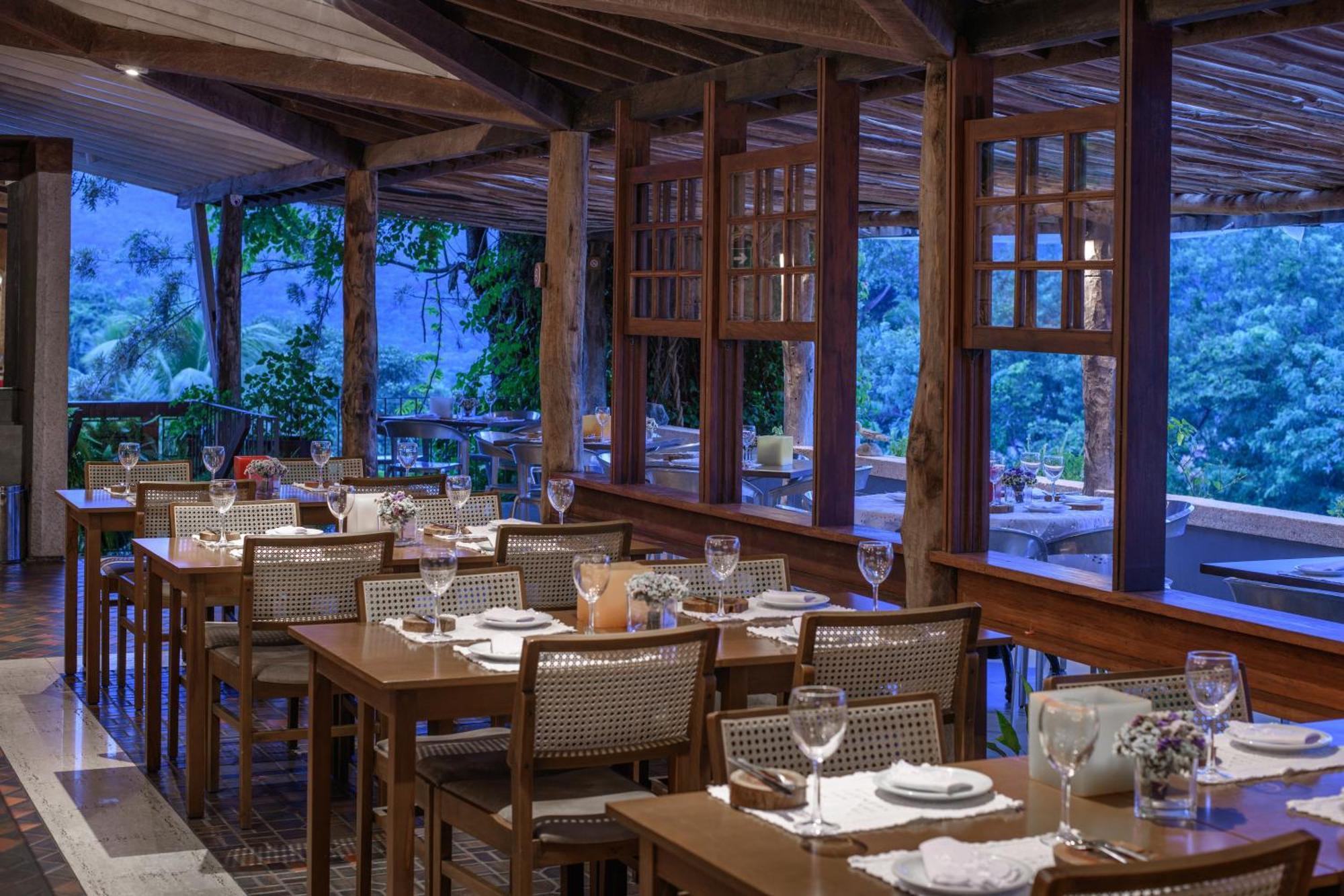 Hotel Canto Das Aguas - Roteiro De Charme 伦索伊斯 外观 照片