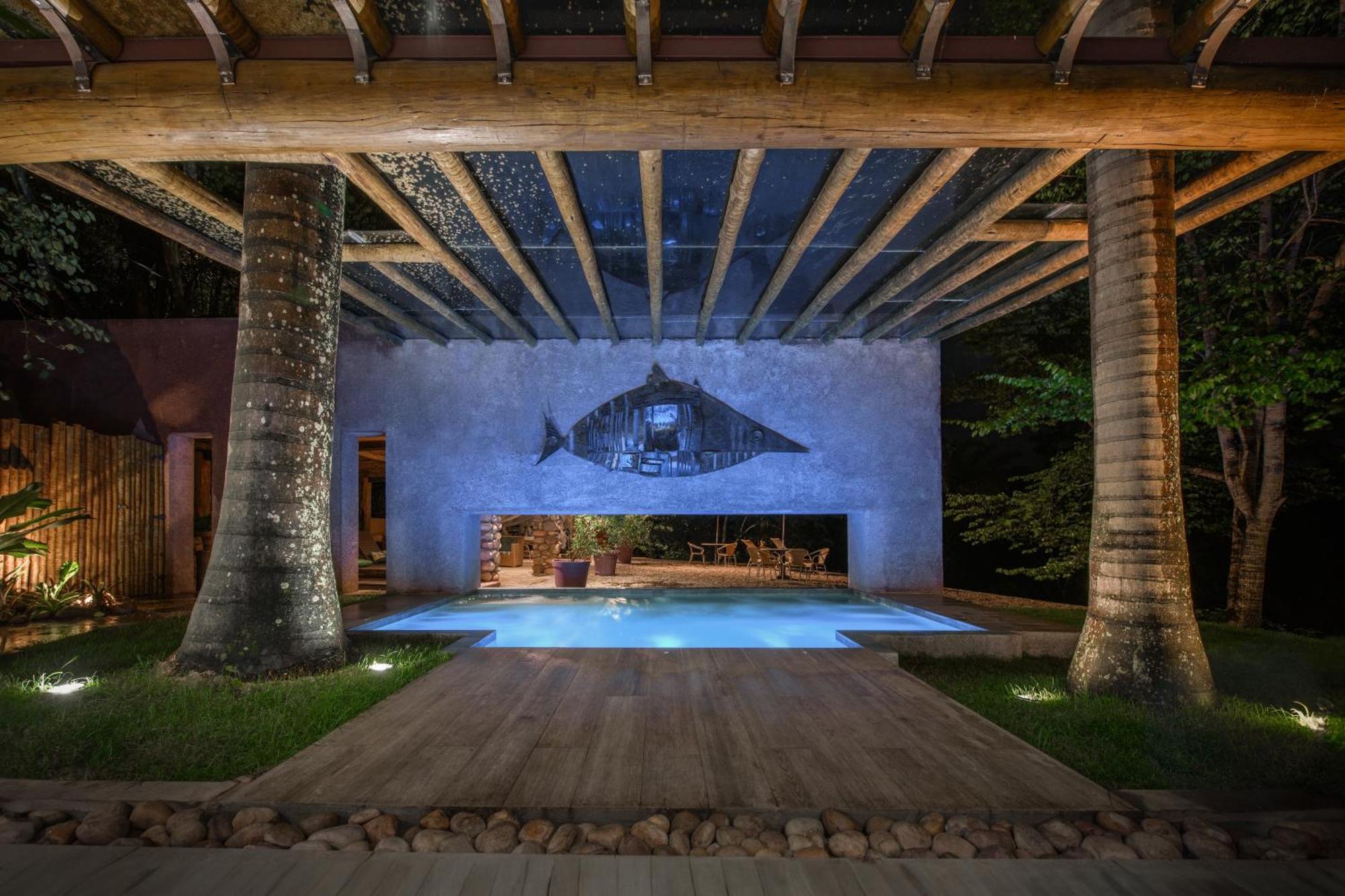 Hotel Canto Das Aguas - Roteiro De Charme 伦索伊斯 外观 照片